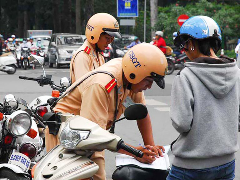 Tăng mức phạt vi phạm giao thông với lỗi cố ý: Giải pháp nâng cao ý thức tham gia giao thông